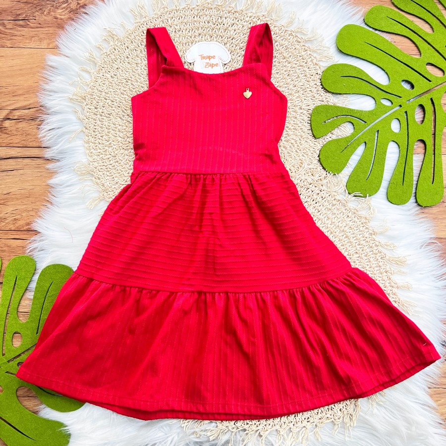  Vestido com Pingente de Coração e Detalhe nas Costas - Vermelho